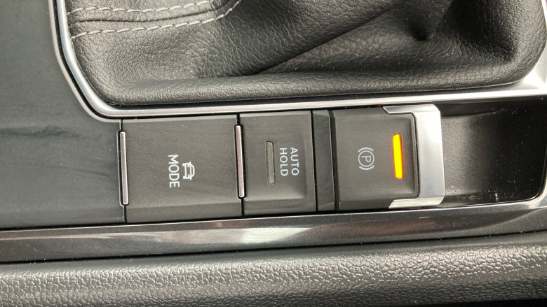 Volkswagen Tiguan 2.0 TDI R-Line 5dr DSG Diesel Estate